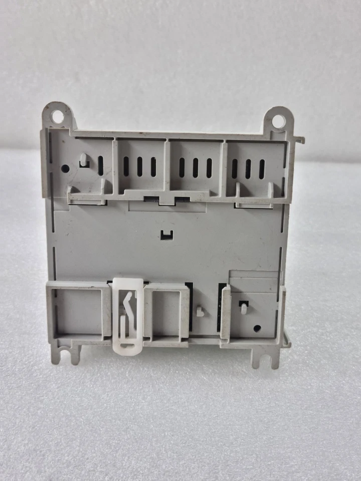 USED WORKING ALLEN BRADLEY 2080-LC20-20QBB MICRO820 WITH 2080-SERIALISOL MODULE